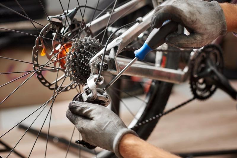 Pourquoi privil&eacute;gier des pi&egrave;ces d'origine Shimano pour l'entretien de votre v&eacute;lo ?
